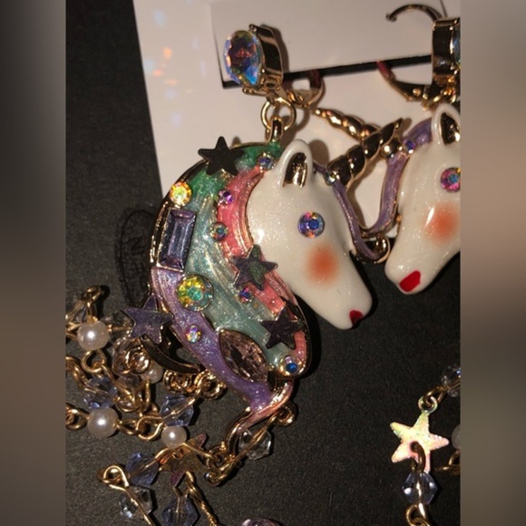 Betsey johnson unicorn tassel dangling gemstone chandelier earrings new‎ - Picture 7 of 15